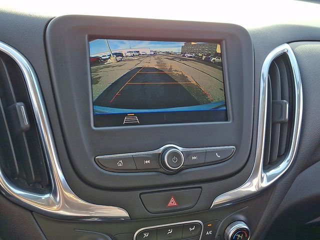 Used 2020 Chevrolet Equinox LT image 18