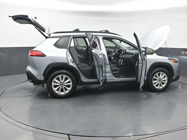 Certified 2024 Toyota Corolla Cross LE AWD/4WD image 53