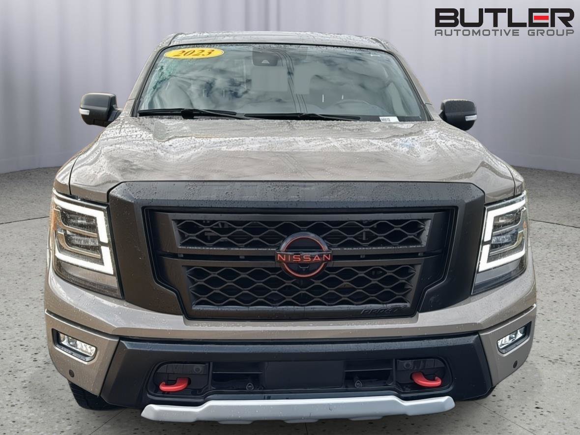 Used 2023 Nissan Titan PRO-4X w/ Pro-4x Convenience Package image 7
