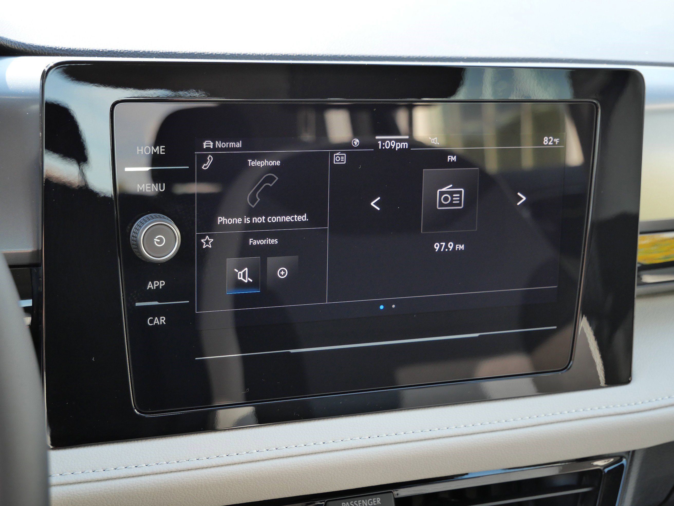 New 2025 Volkswagen Taos S image 11