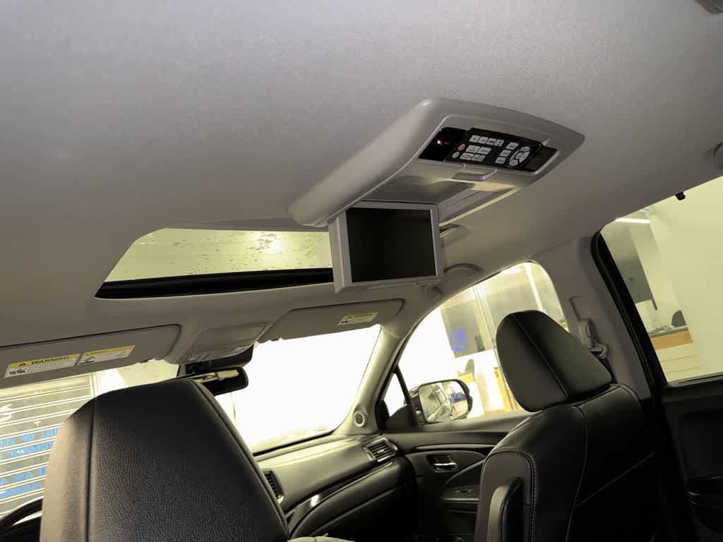 Used 2017 Honda Pilot Touring image 26
