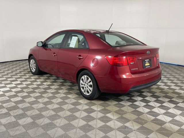 Used 2010 Kia Forte EX FWD image 14