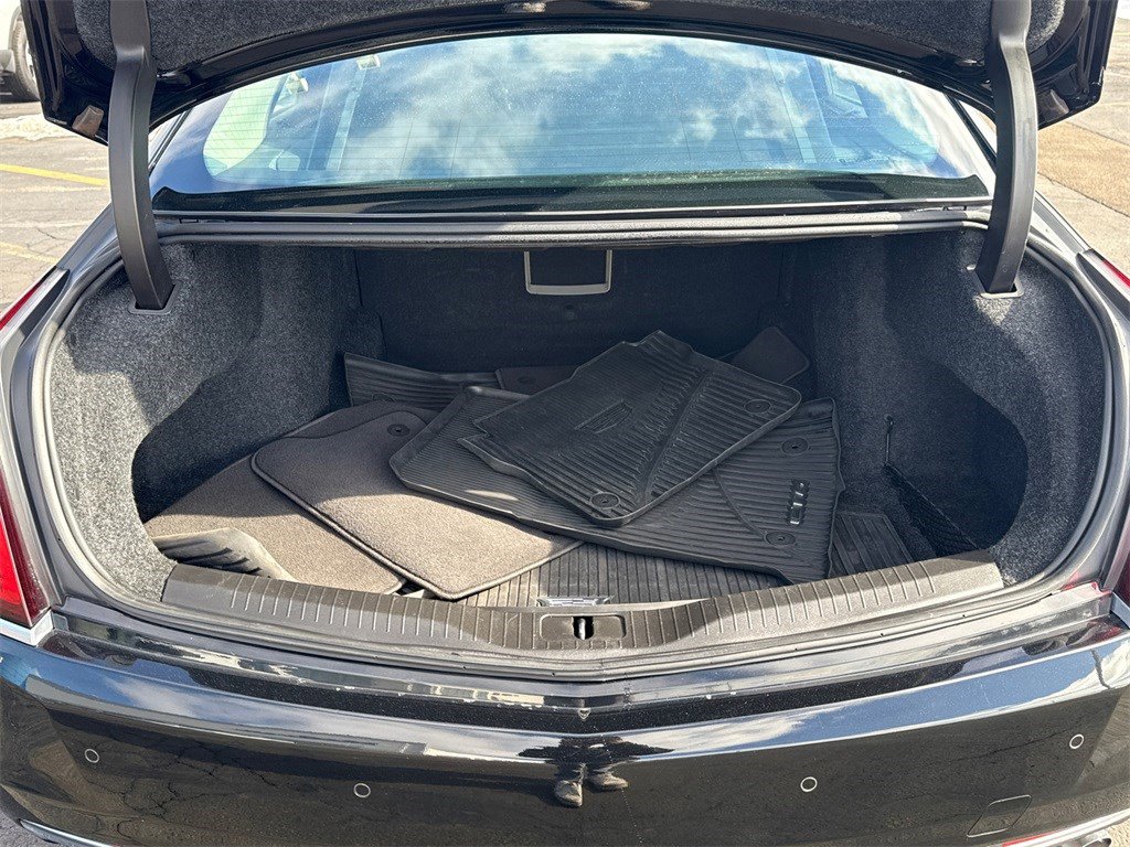 Used 2018 Cadillac CT6 Luxury image 15