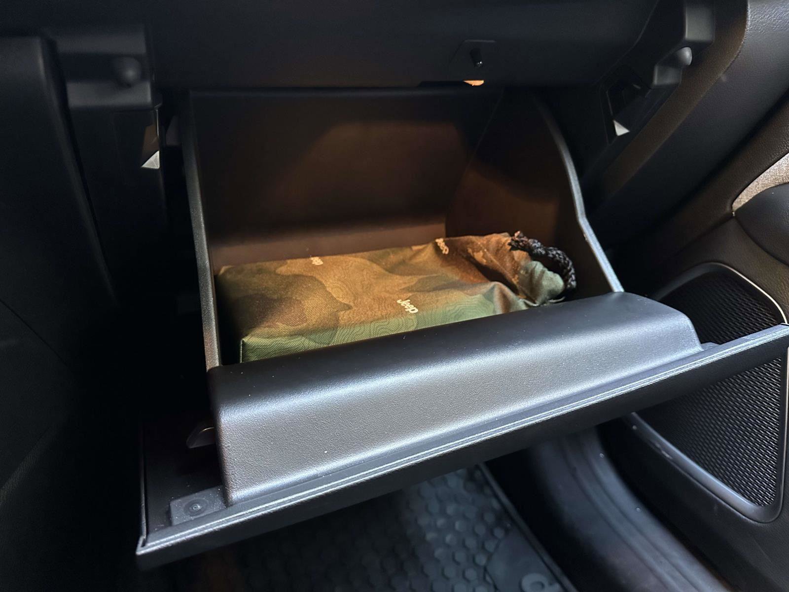 Used 2022 Jeep Compass Latitude w/ Convenience Group image 30