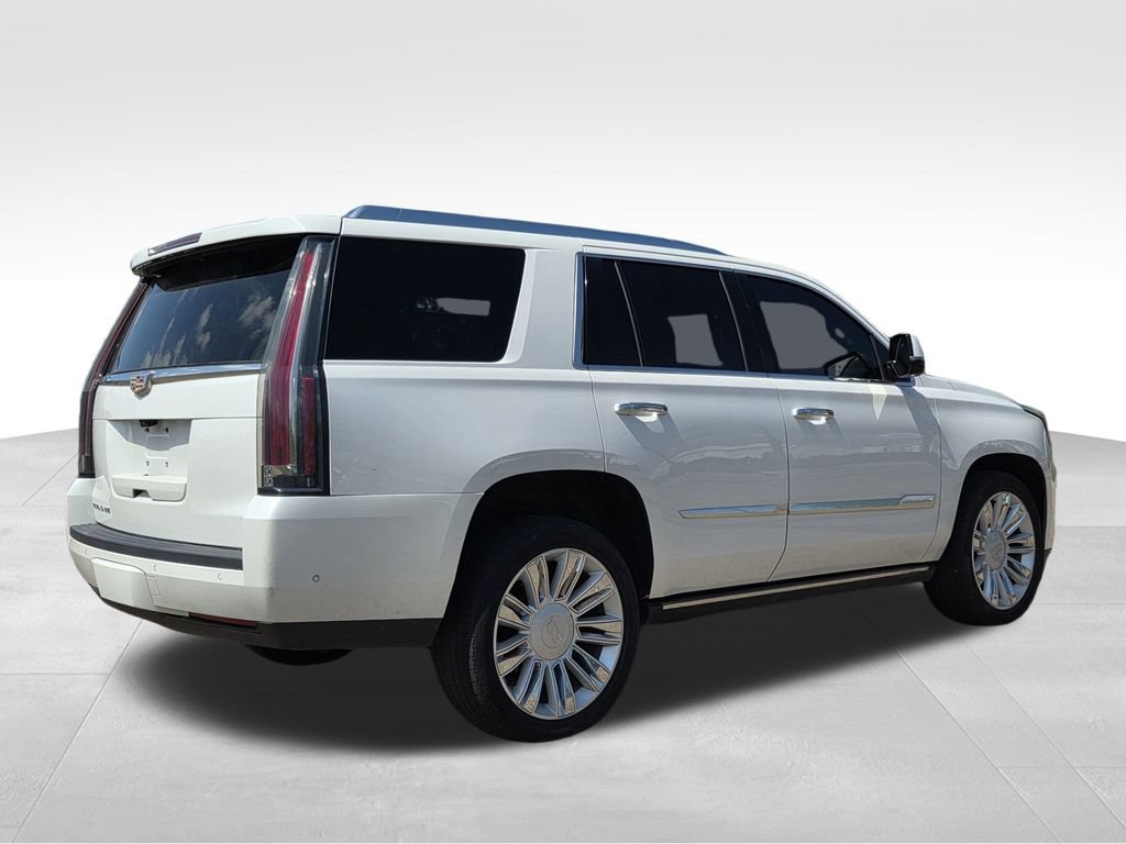 Used 2018 Cadillac Escalade Platinum AWD/4WD image 6