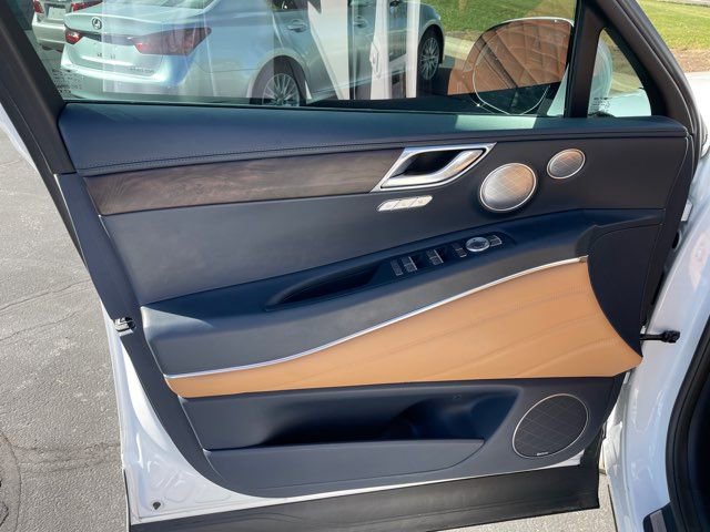 Used 2021 Genesis GV80 3.5T w/ Prestige Package 07 AWD/4WD image 15