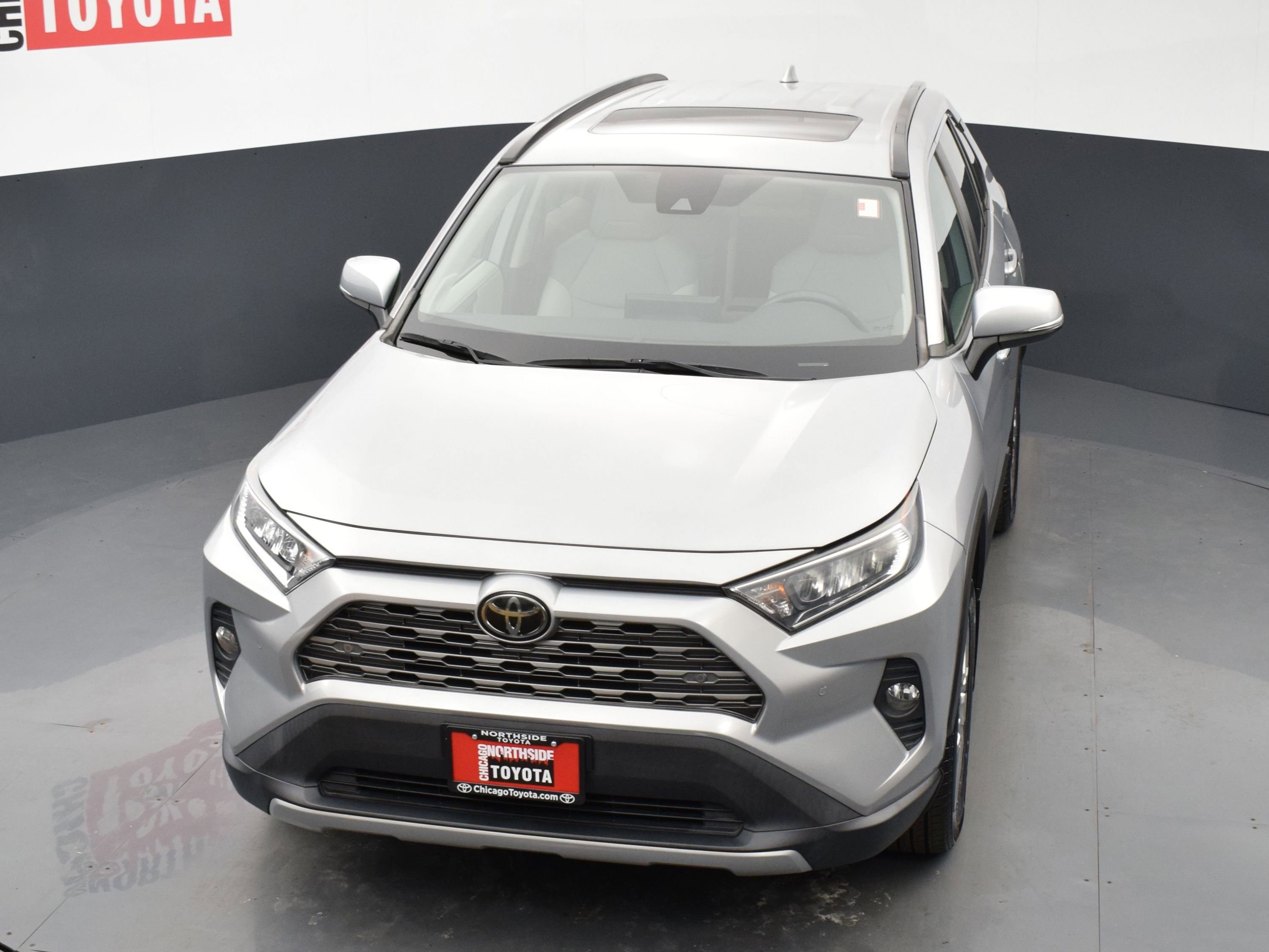 Used 2020 Toyota RAV4 Limited w/ Carpet Mat Package image 27