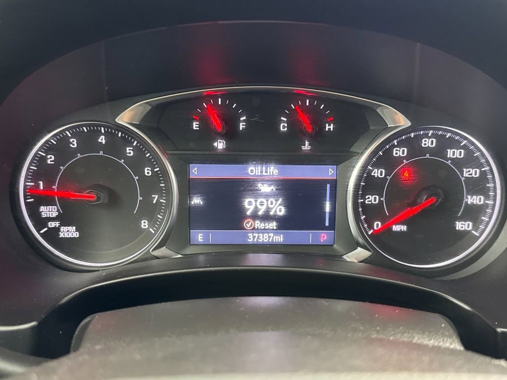 Used 2024 GMC Terrain SLT image 23