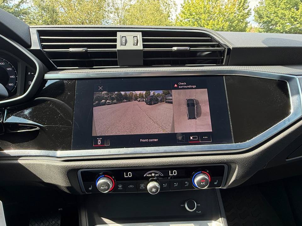 Used 2022 Audi Q3 2.0T Premium Plus AWD/4WD image 19
