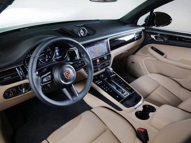 New 2026 Porsche Macan AWD/4WD image 20