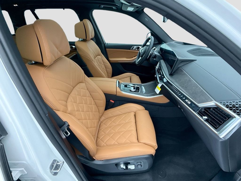 New 2026 BMW X5 xDrive40i w/ Executive Package image 19