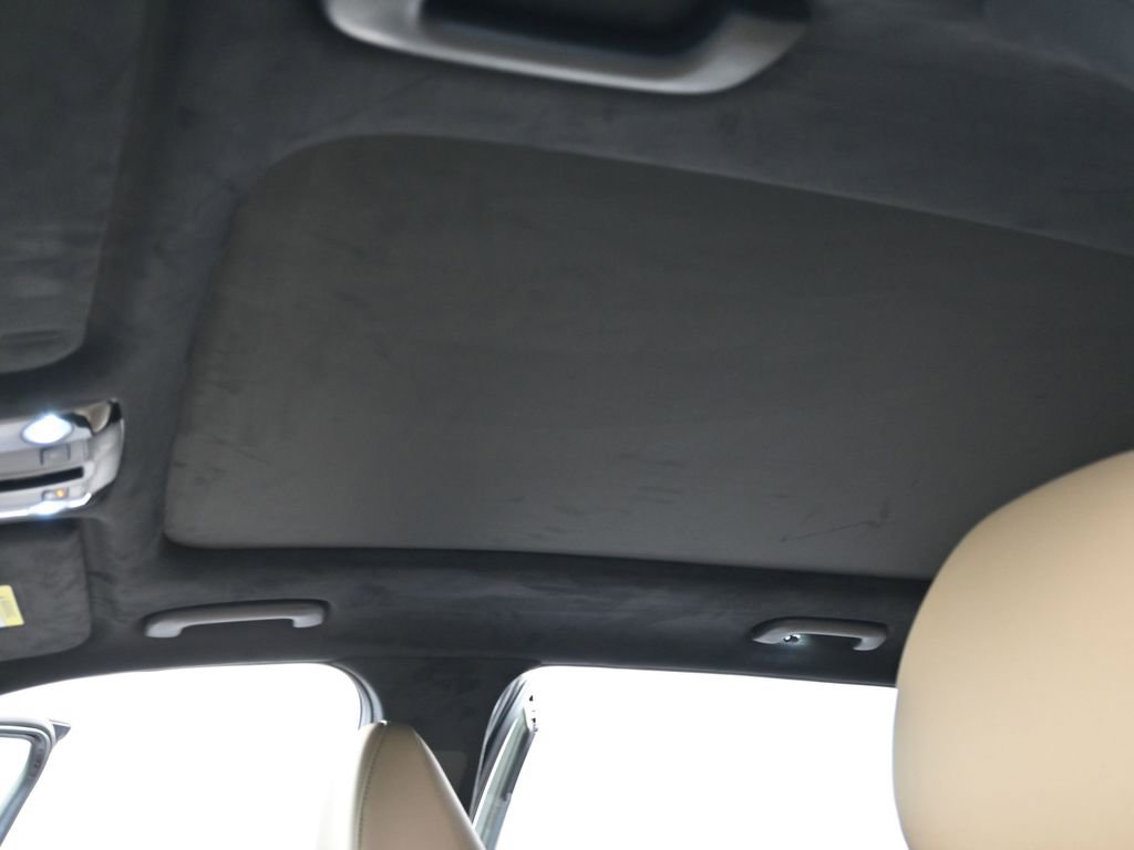 Used 2024 Kia Sorento SX Prestige w/ Olive Brown Leather Package image 14