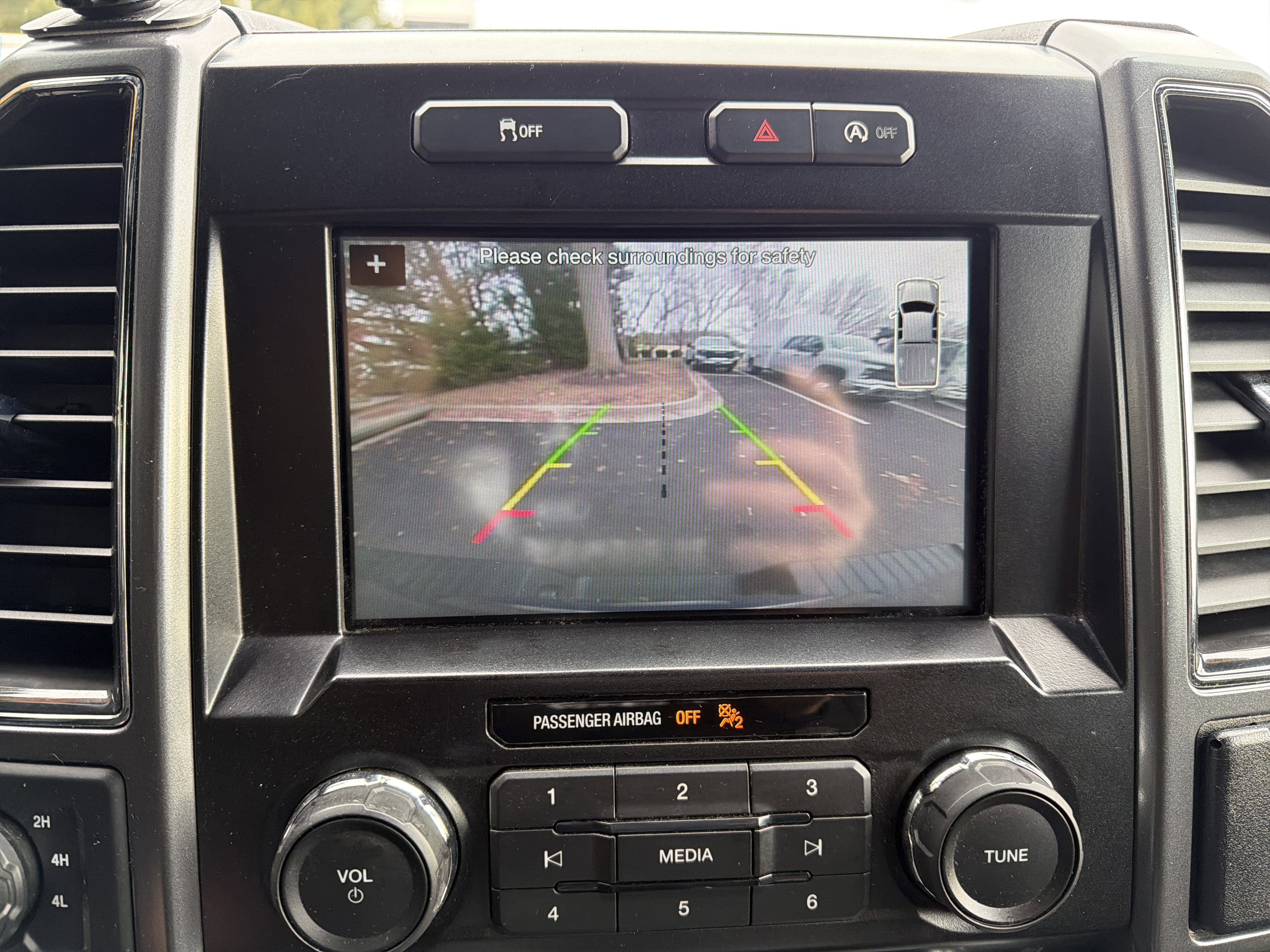 Used 2017 Ford F150 XLT w/ Equipment Group 302A Luxury image 24