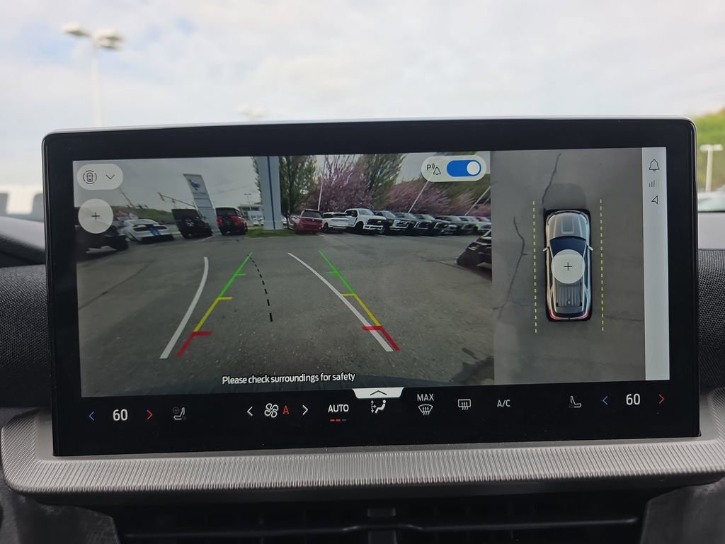 Used 2025 Ford Explorer Platinum w/ LUX Leather Package AWD/4WD image 34