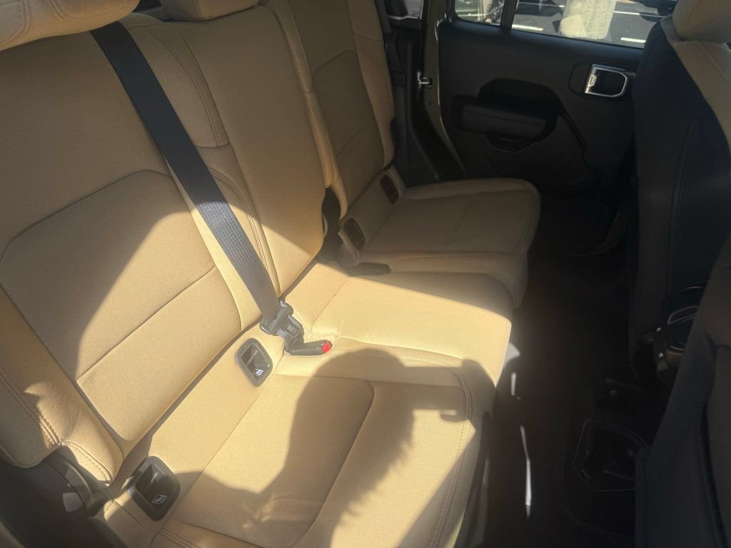 New 2026 Jeep Gladiator Willys AWD/4WD image 51