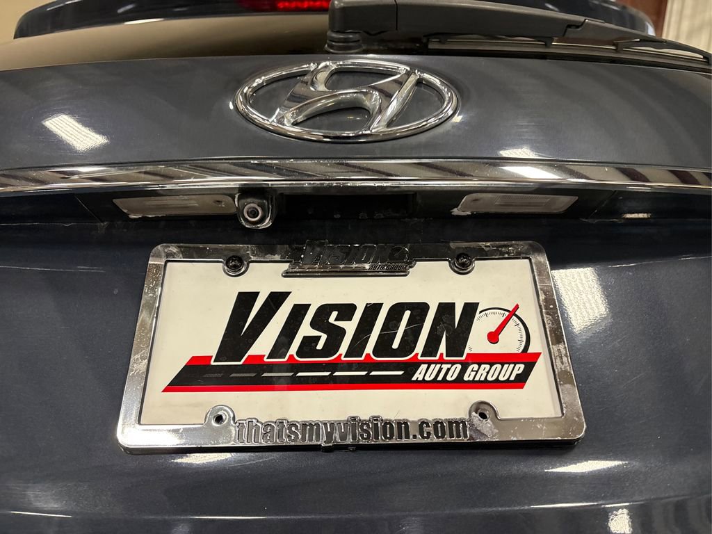 Used 2017 Hyundai Santa Fe SE w/ SE Premium Package 02 image 16