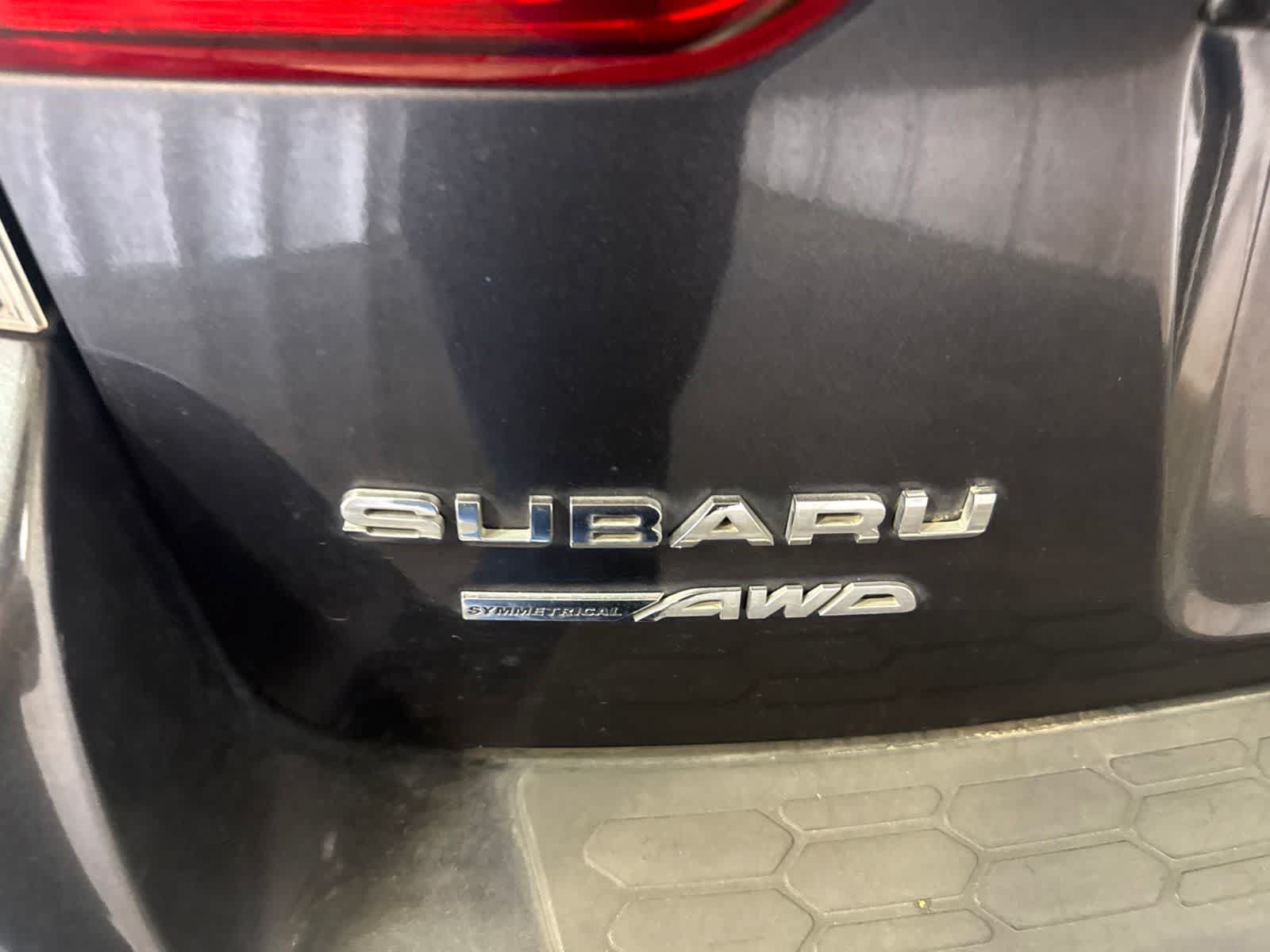 Used 2018 Subaru Crosstrek 2.0i Premium AWD/4WD image 12