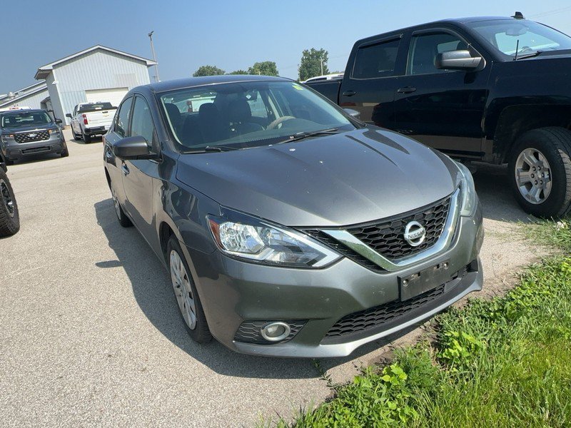 Used 2018 Nissan Sentra S FWD video 2