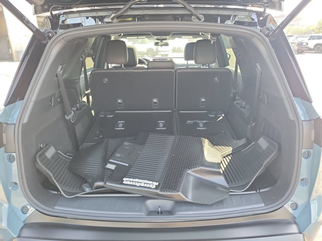 New 2026 Nissan Pathfinder Rock Creek AWD/4WD image 15