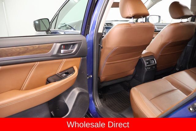 Used 2017 Subaru Outback 2.5i Touring w/ Popular Package #5A AWD/4WD image 32
