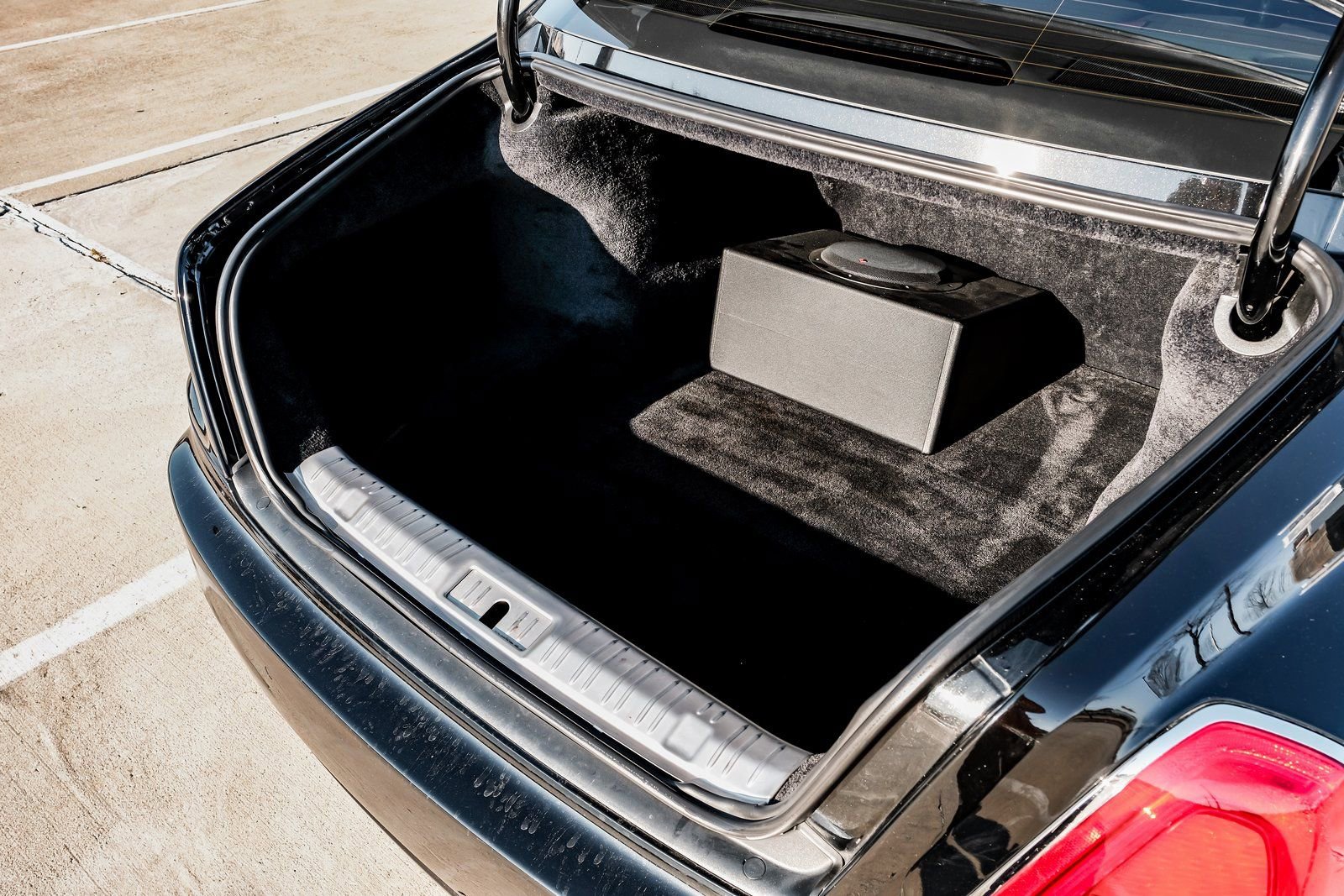 Used 2015 Rolls-Royce Ghost RWD image 70