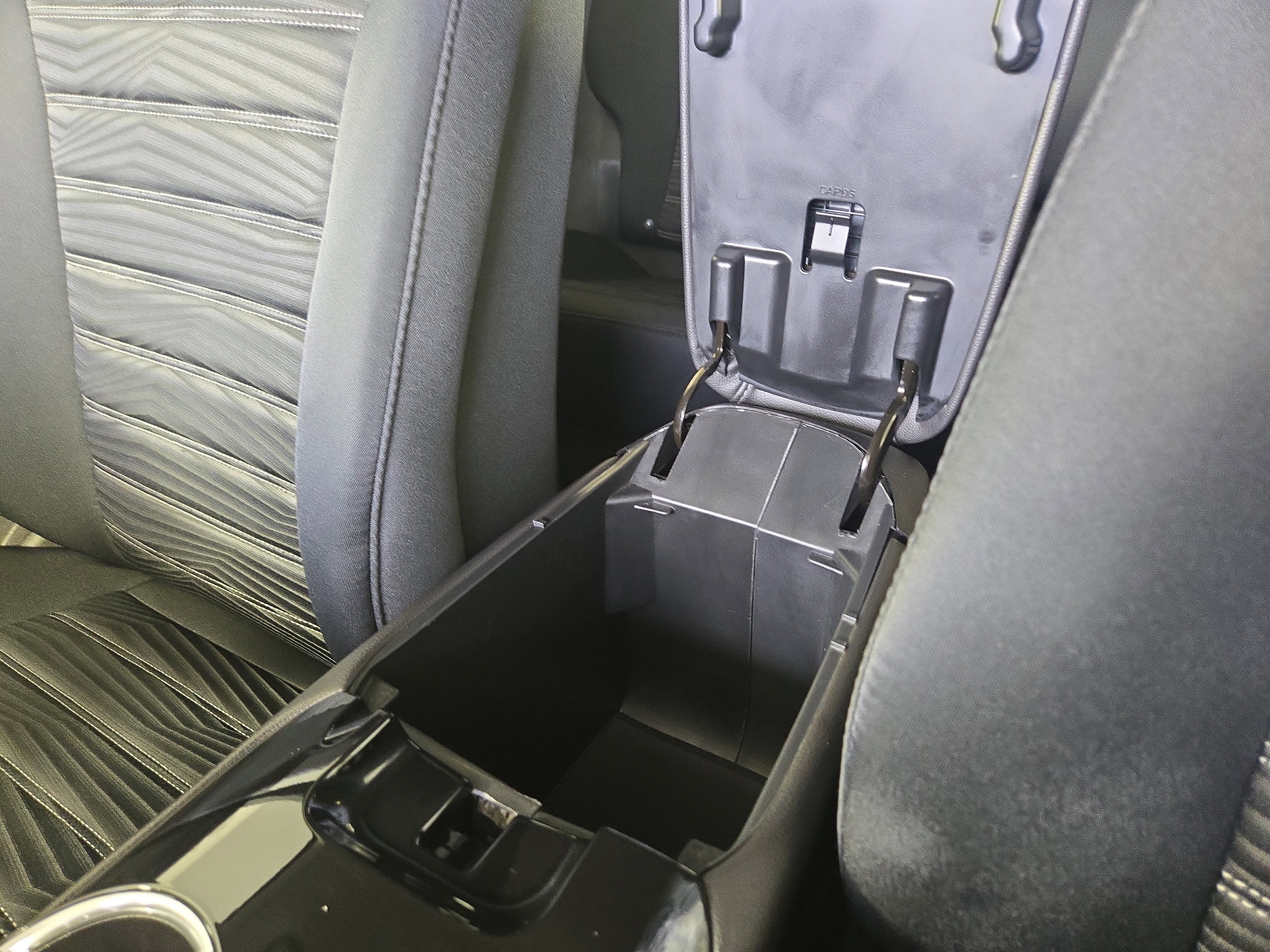 Used 2016 Ford Fusion SE image 26