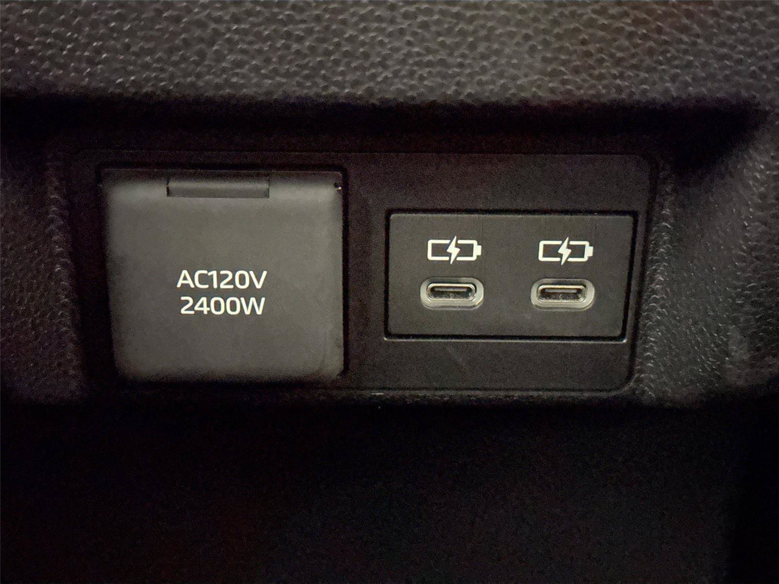 Used 2024 Toyota Tacoma TRD Pro AWD/4WD image 36