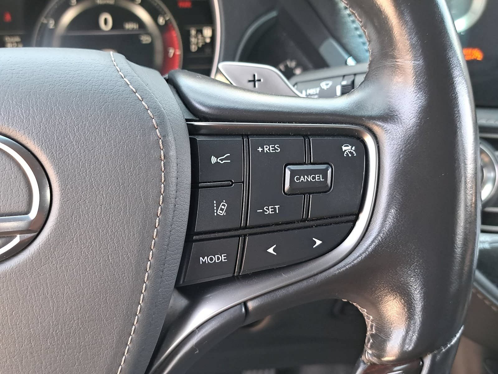 Used 2022 Lexus LS 500 AWD w/ Interior Upgrade Package image 19