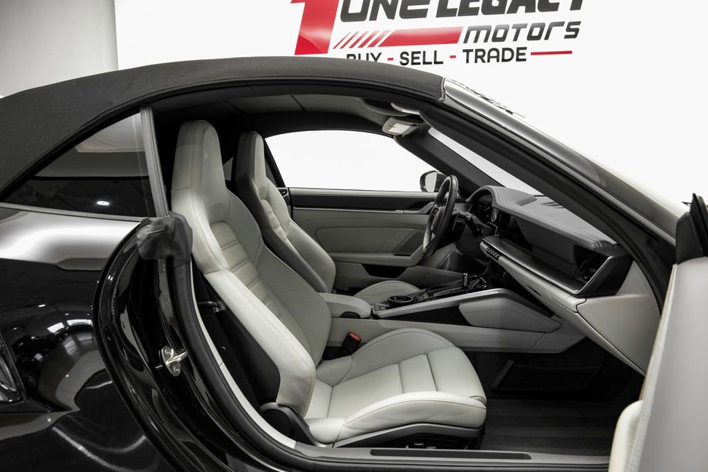Used 2024 Porsche 911 Turbo AWD/4WD image 44
