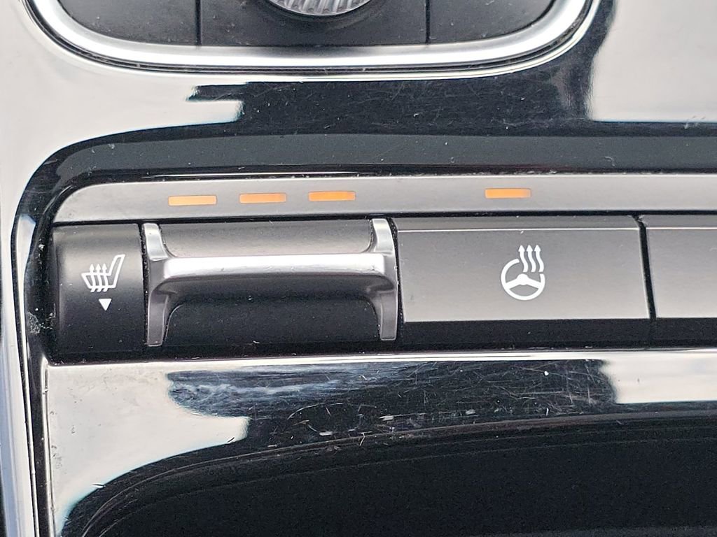 Used 2023 Kia Stinger GT-Line w/ Sun & Sound Package image 6