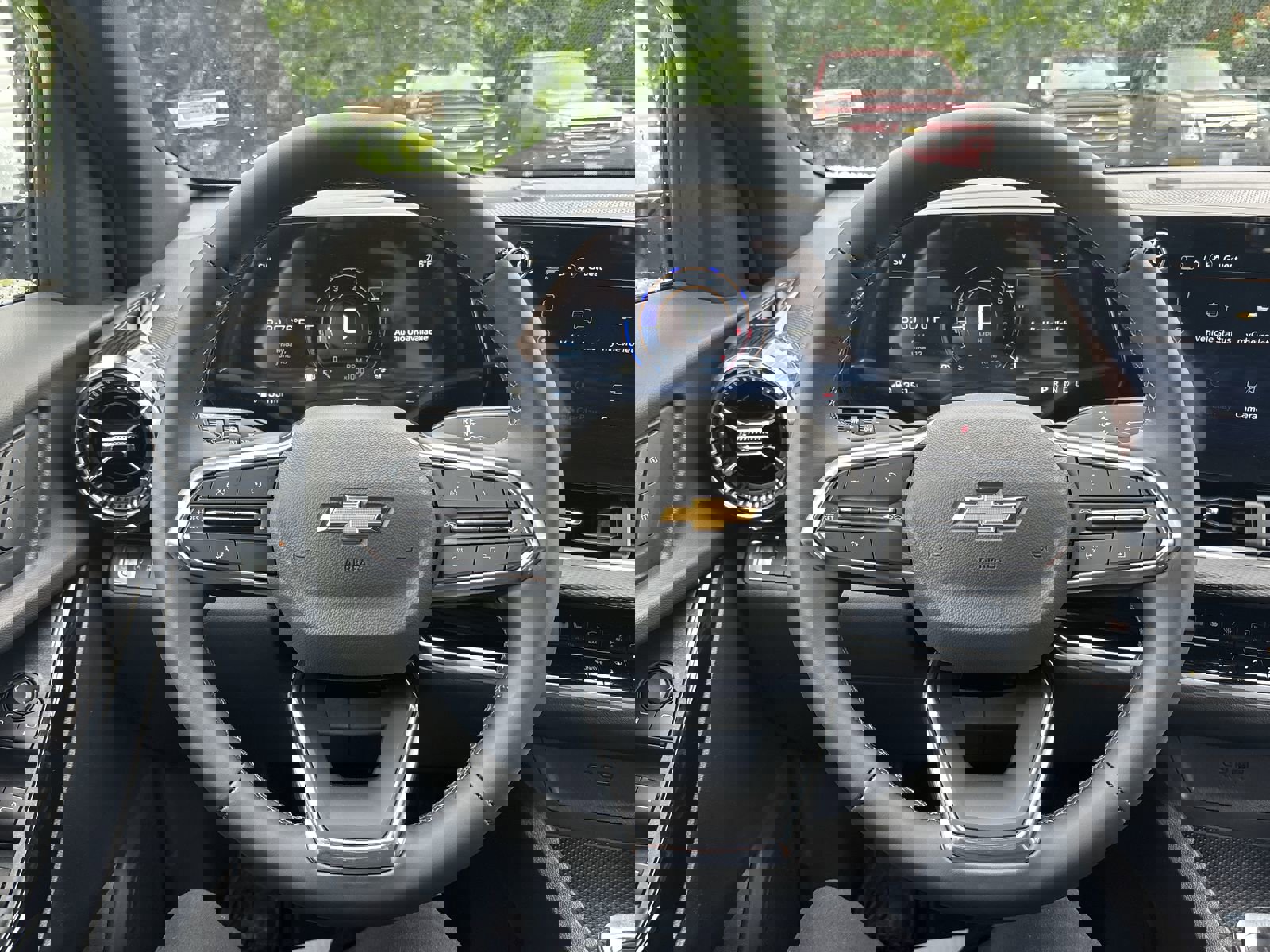 New 2026 Chevrolet Equinox LT image 17