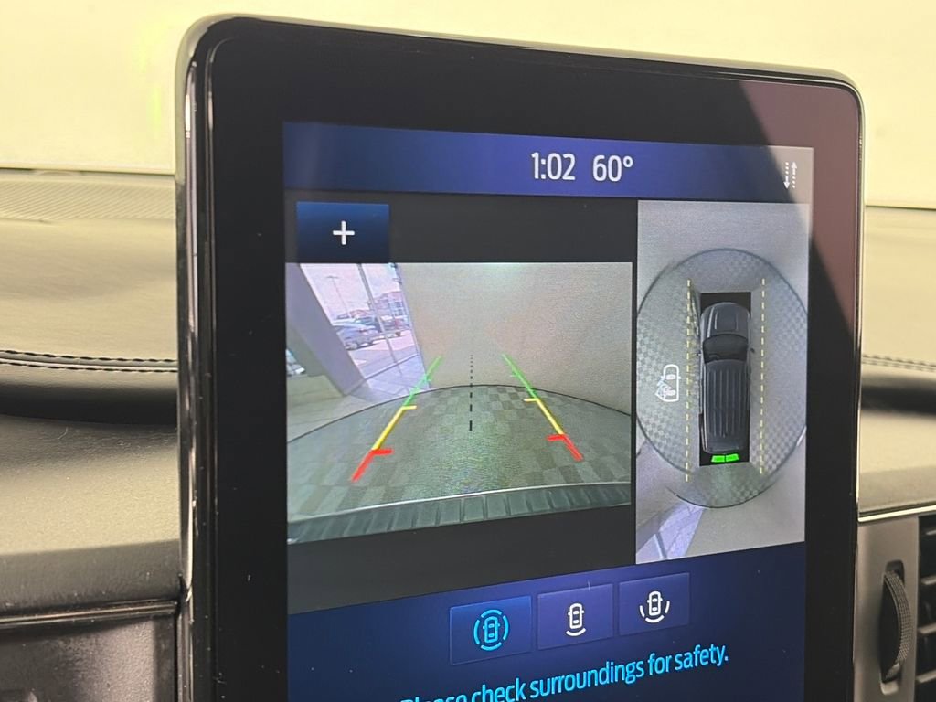 Certified 2020 Ford Explorer Platinum w/ Premium Technology Package AWD/4WD image 20