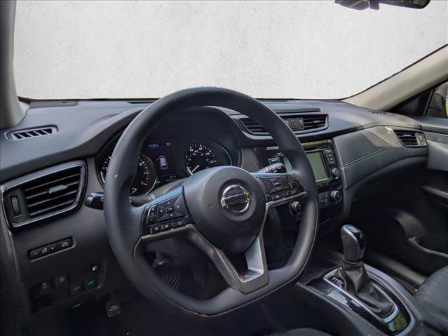 Used 2020 Nissan Rogue S FWD image 10