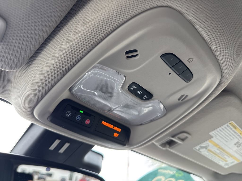 Certified 2020 Buick Encore GX Essence FWD image 33