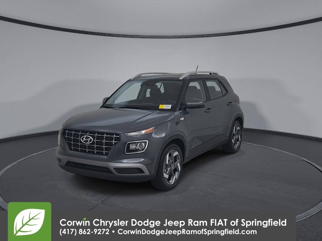 Used 2025 Hyundai Venue SEL FWD image 6