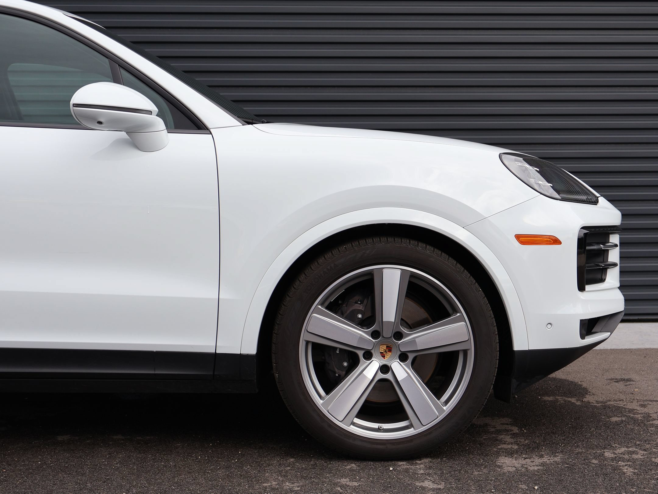 Certified 2025 Porsche Cayenne AWD/4WD image 12