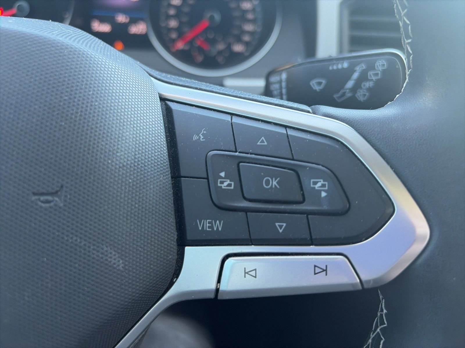 Used 2021 Volkswagen Atlas SE w/ Panoramic Sunroof Package FWD image 19