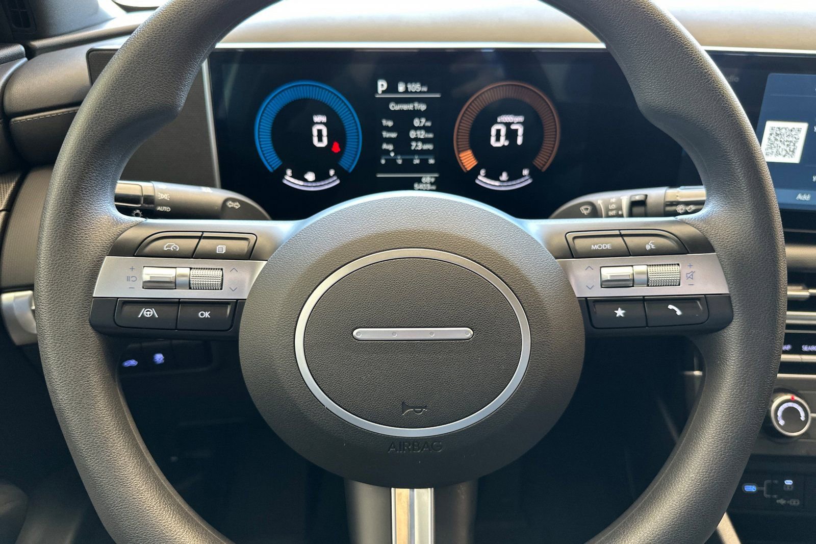 Certified 2025 Hyundai Santa Cruz SE image 25