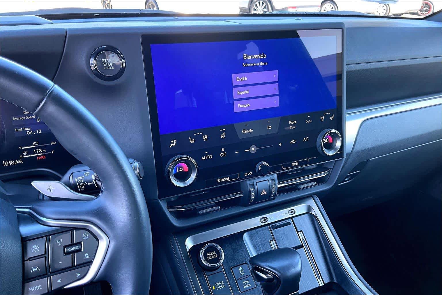 Used 2024 Lexus GX 550 w/ Accessory Package (Z1) AWD/4WD image 6