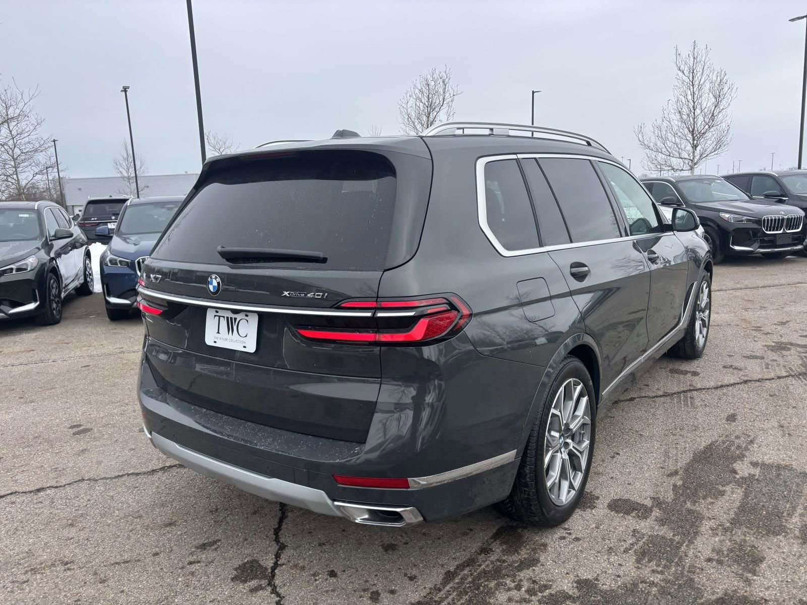 New 2026 BMW X7 xDrive40i w/ Executive Package image 7