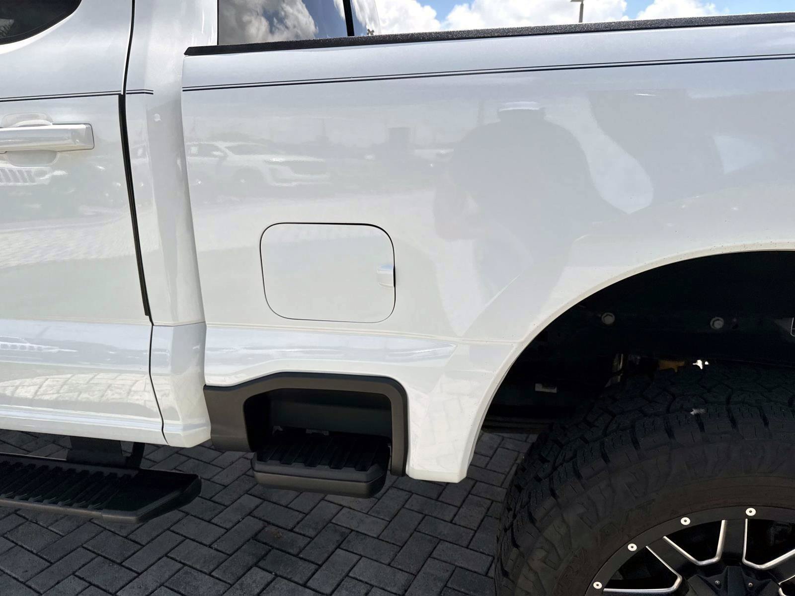 Used 2024 Ford F250 Lariat w/ Lariat Ultimate Package AWD/4WD image 12
