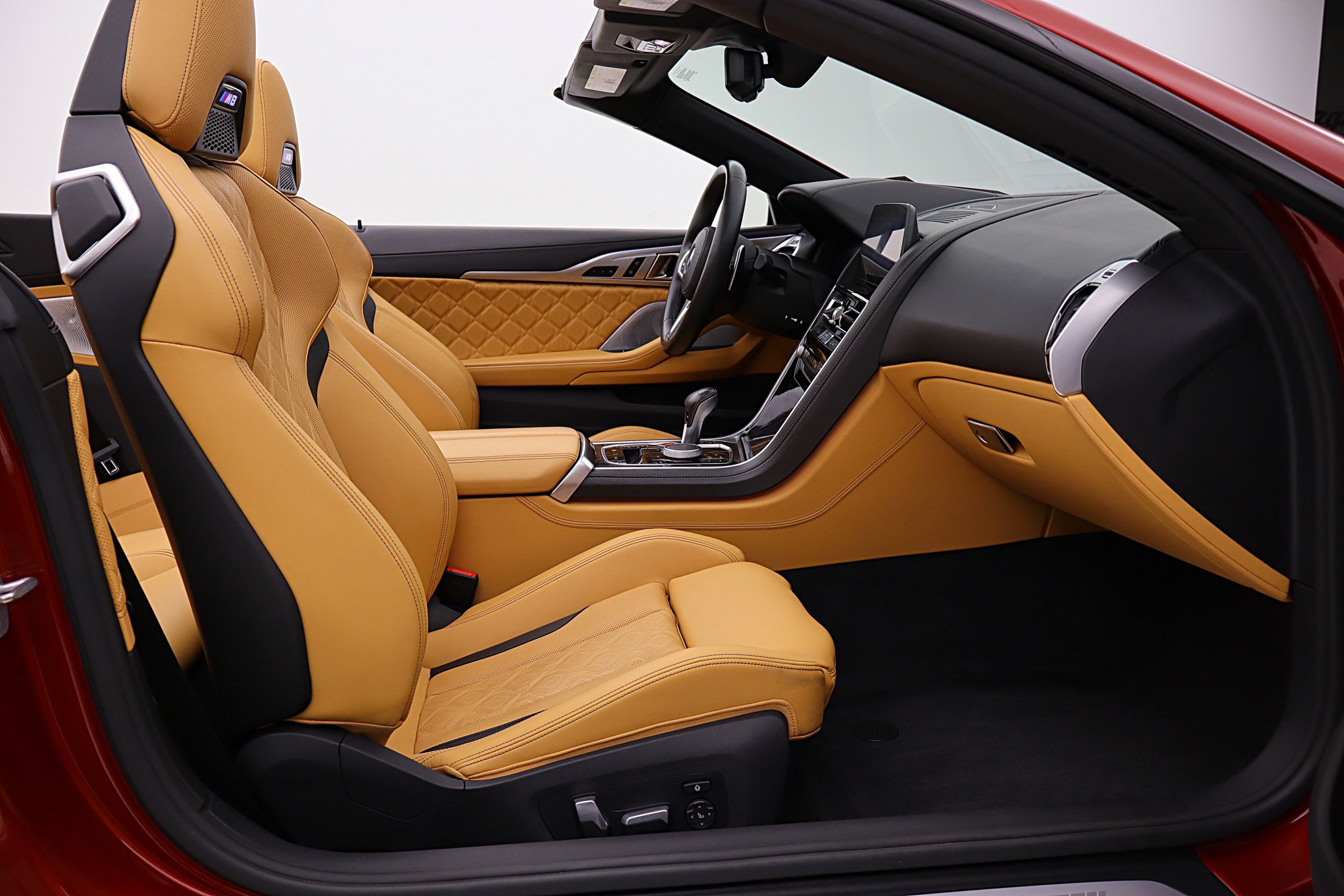 Used 2020 BMW M8 Convertible w/ M Driver's Package image 37