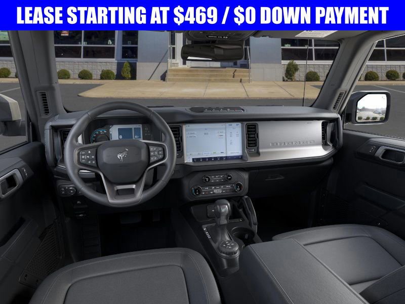 New 2025 Ford Bronco Outer Banks w/ Sasquatch Package image 9