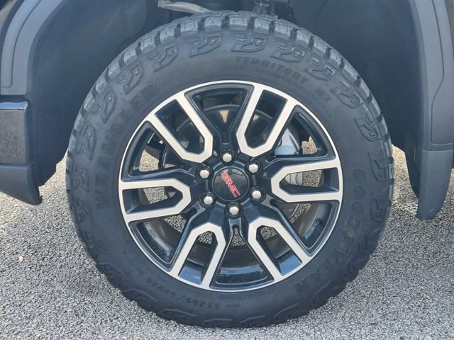 Used 2026 GMC Sierra 1500 AT4 w/ AT4 Premium Package AWD/4WD image 8