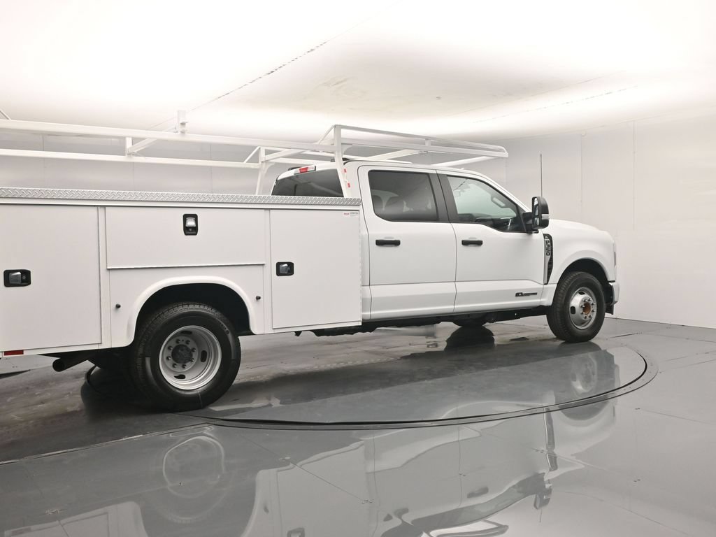 New 2026 Ford F350 XL w/ XL Chrome Package RWD image 32