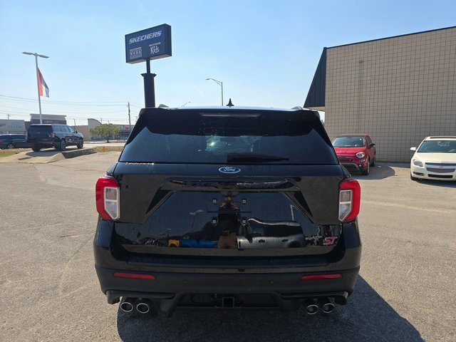Used 2023 Ford Explorer ST w/ Technology Package image 6