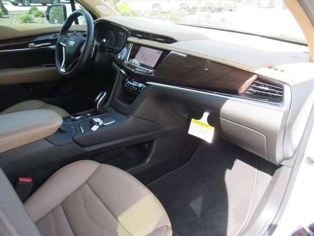 Certified 2025 Cadillac XT6 Sport w/ Platinum Package image 12