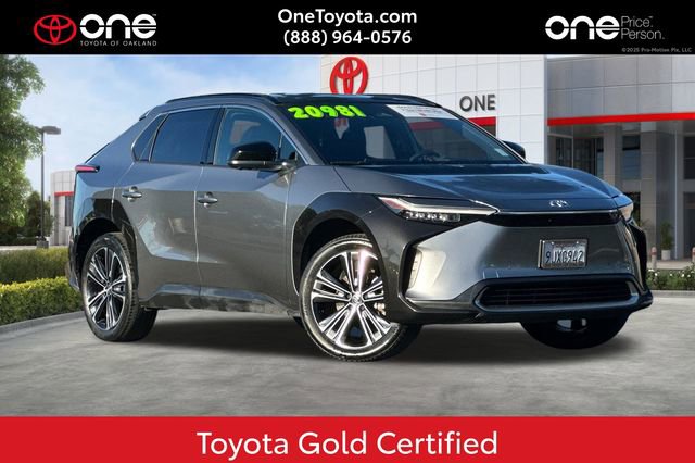 Certified 2023 Toyota bZ4X Limited image 1
