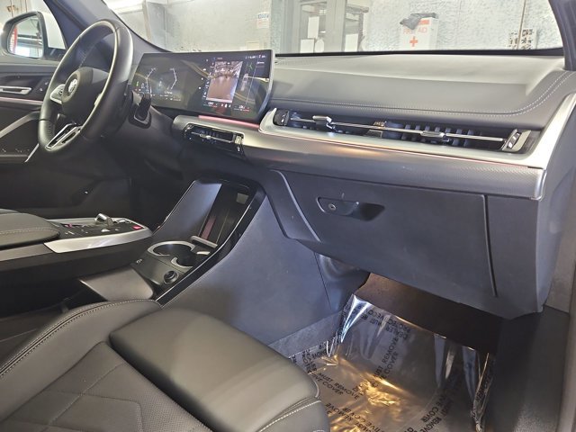 Used 2025 BMW X1 xDrive28i AWD/4WD image 23