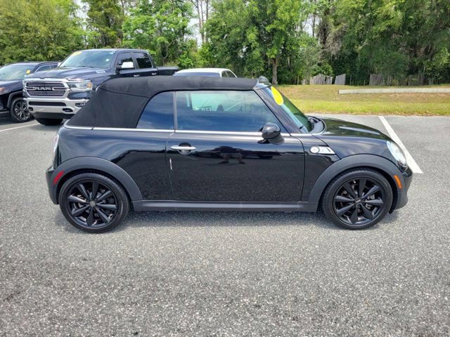 Used 2013 MINI Cooper S image 9